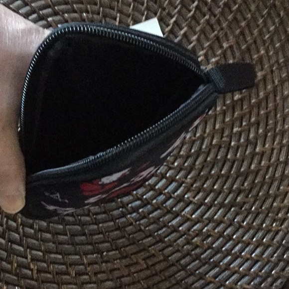 Hello Kitty pouch - Picture 3 of 3